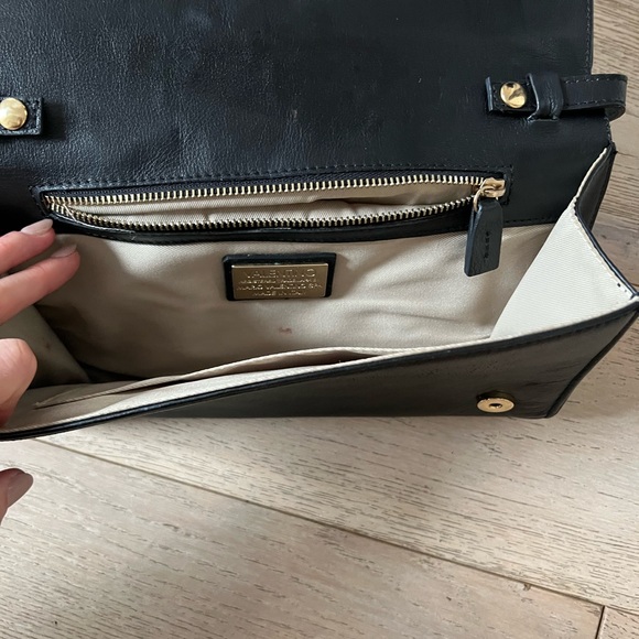 COPY - Valentino crossbody/convertible clutch - Picture 3 of 5